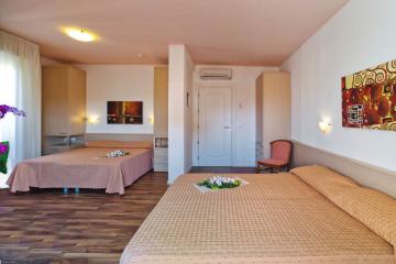 hotelvictoria en suite-with-jacuzzi 019